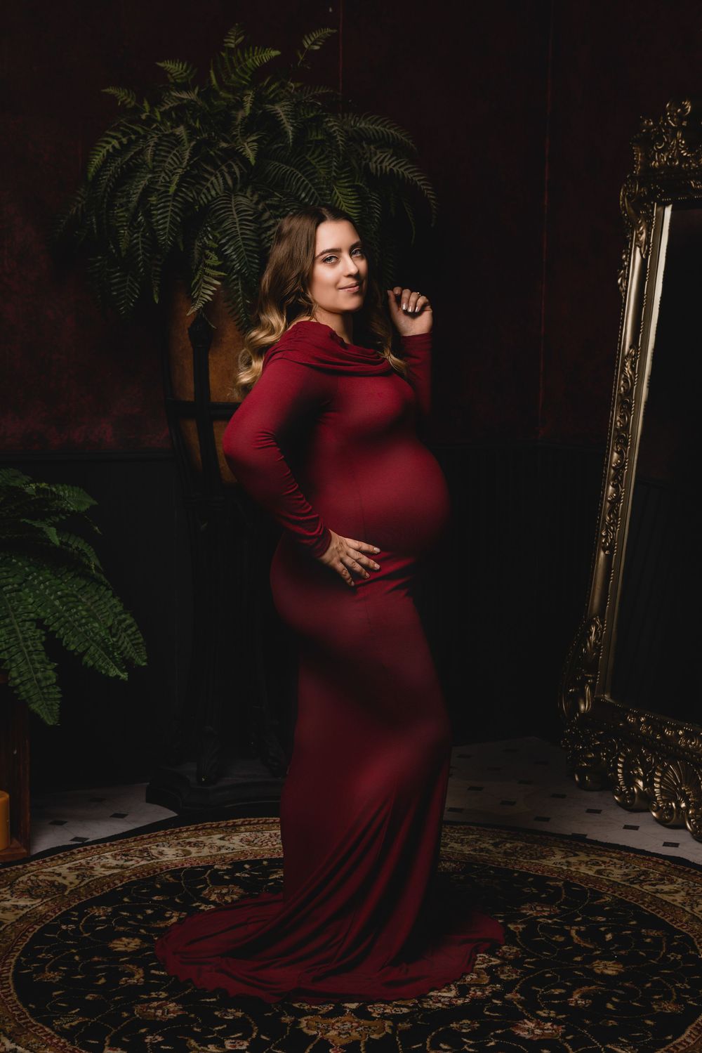 Maternity photography, Jacksonville FL, Carolennys Studios, Fine Art Maternity Photography, Studio Photography, dark and moody maternity