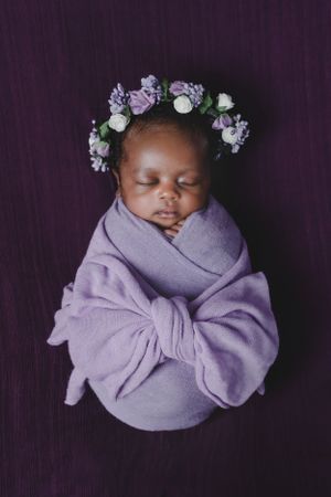 Newborn photography, Jacksonville FL, Carolennys Studios, purple wrapped newborn baby photography